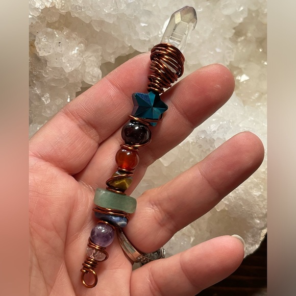 Handmade Chakra aura quartz magic wand 🪄 - Picture 3 of 9